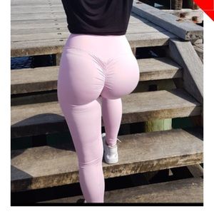 Brand new baby pink booty scrunch leggings